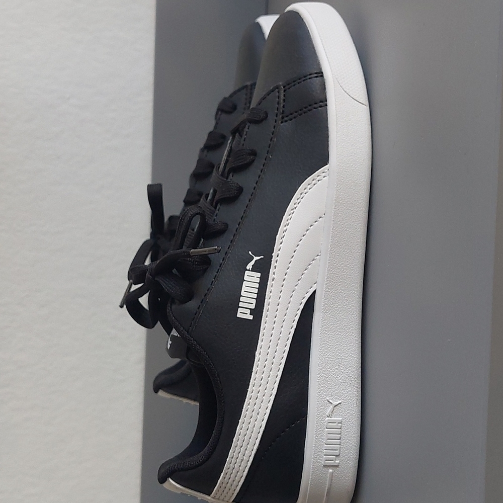 Puma Up Womens Sneakers Black & White Sz 5.5 - Picture 8 of 10